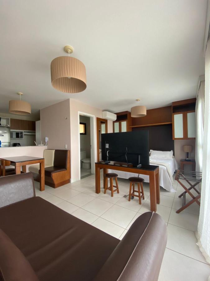 Apartment Paraíso Frente Mar: Beachfront With Hydro, Sauna & Pool Cumbuco